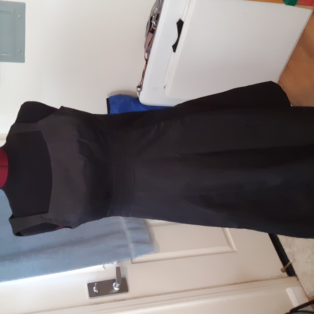 Beautiful black fitted dress